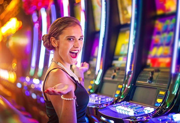 Why poker online Continues to Dominate Gaming