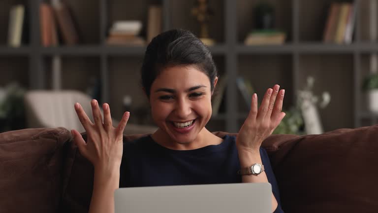 How Online Casino Singapore Sites Present Their Slot Games